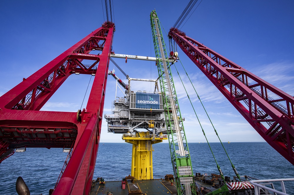 Successful installation of two offshore substations marks major milestone at the SeaMade offshore wind farm