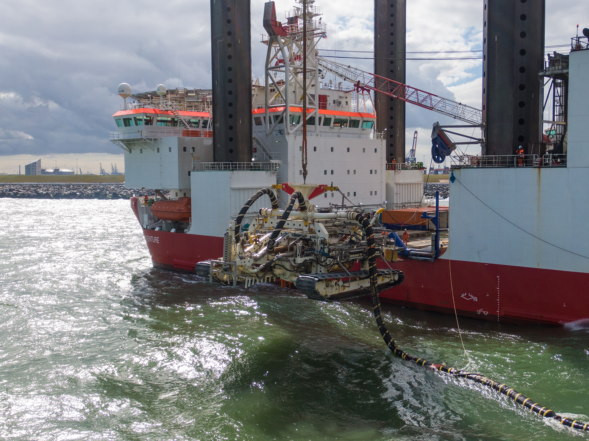 Van Oord’s Deep Dig-It trencher buries cables to 5,5 metres depth for offshore grid connection