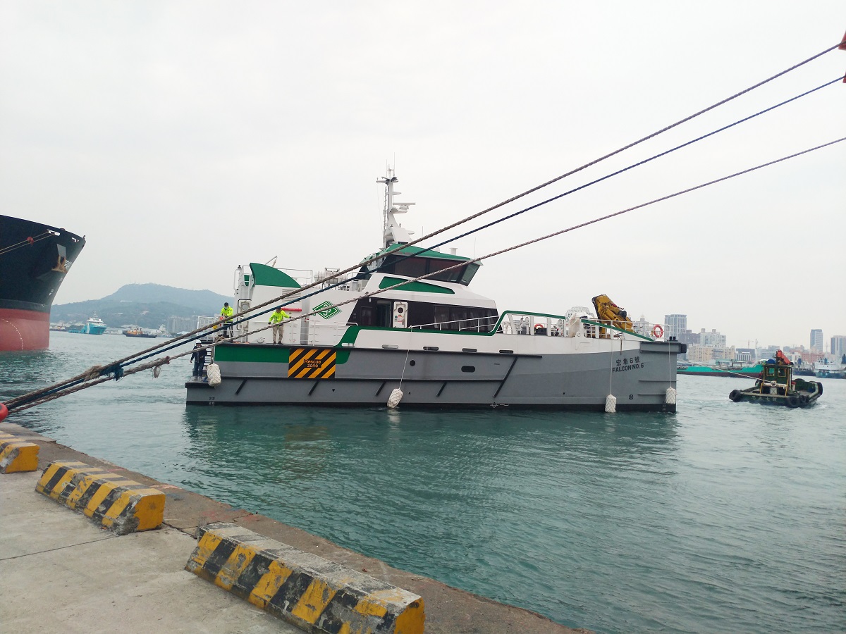 Damen delivers two FCS 2710 vessels to  Hung Hua Construction Co., Ltd.