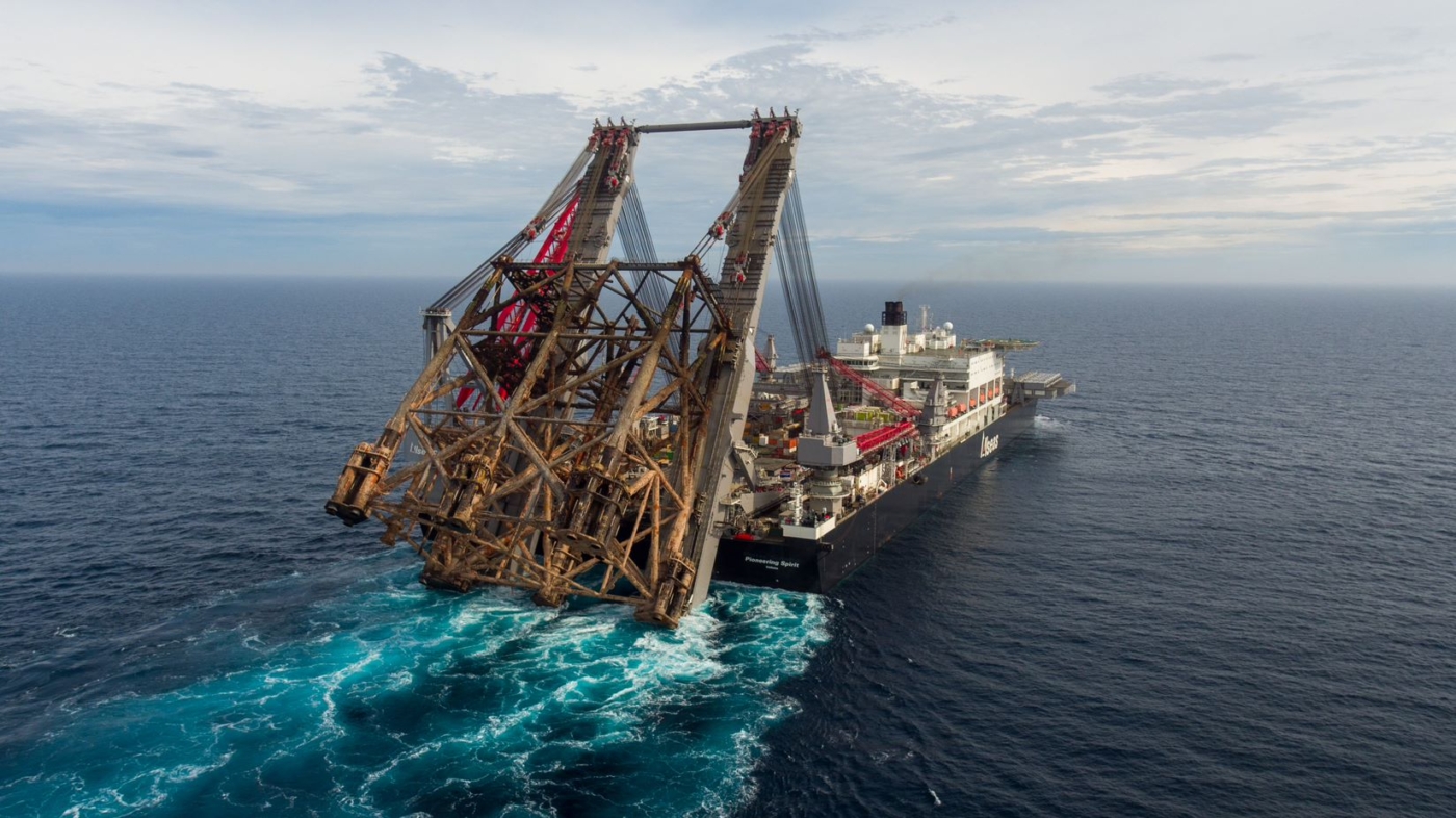Pioneering Spirit completes 30,000-tonne Gyda platform removal