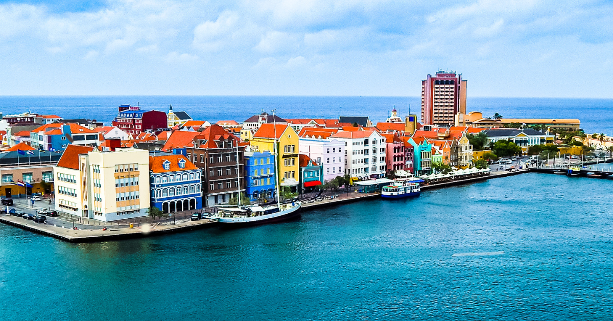 Nederland en Curaçao sluiten akkoord voor voorbereiding floating windenergie- en waterstofproductie 